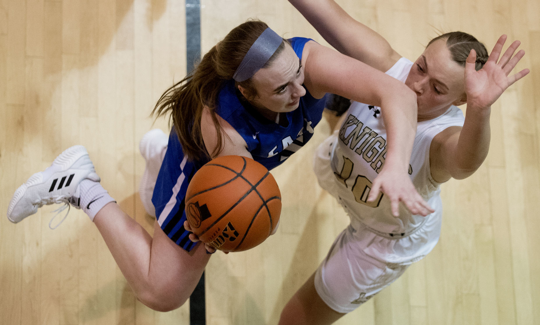 Lincoln East vs. Lincoln Southeast, 1.11